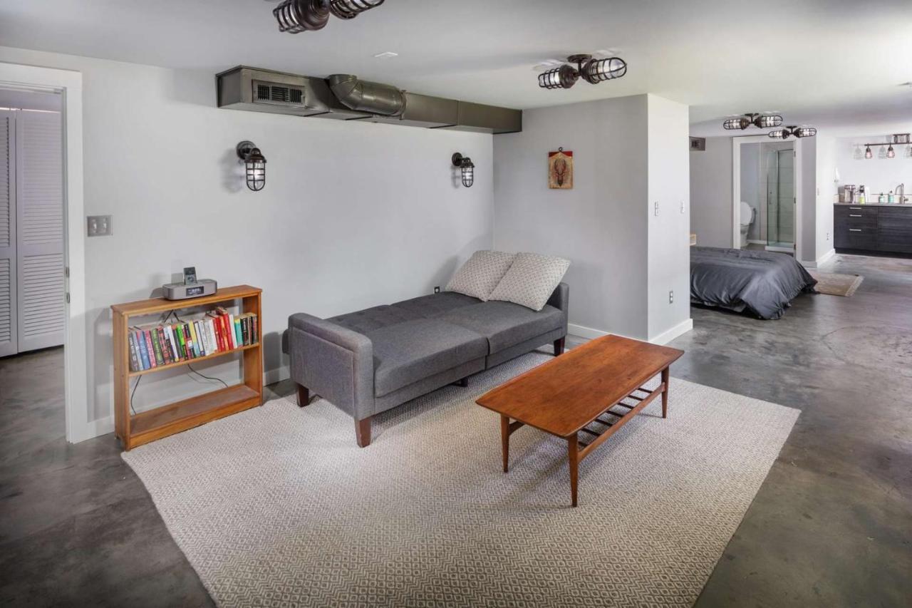 Southeast Retreat * Portland