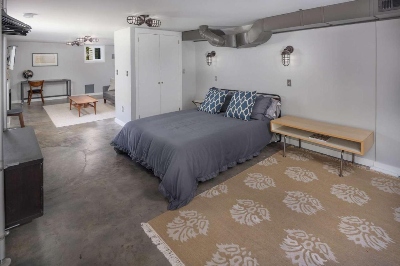 Southeast Retreat * Portland